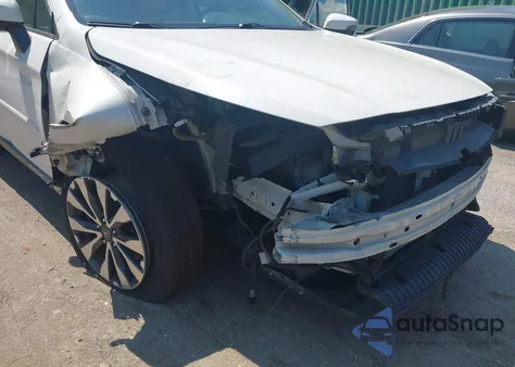 2015 Subaru Outback 3.6R Limited из США, поврежденный, VIN 4S4BSENC0F3240221